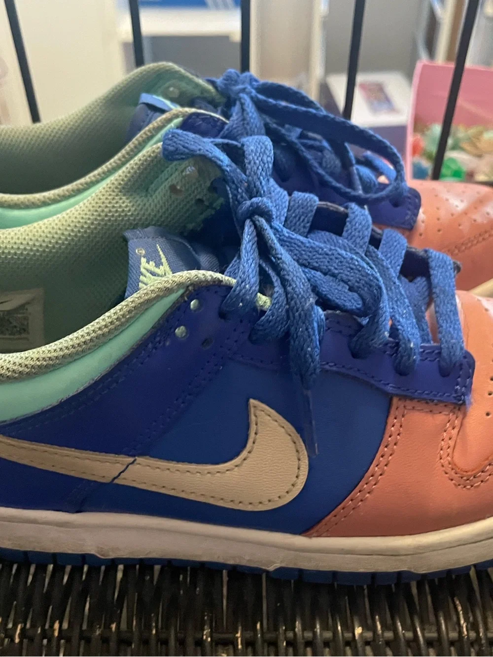 Nike vibrant coral